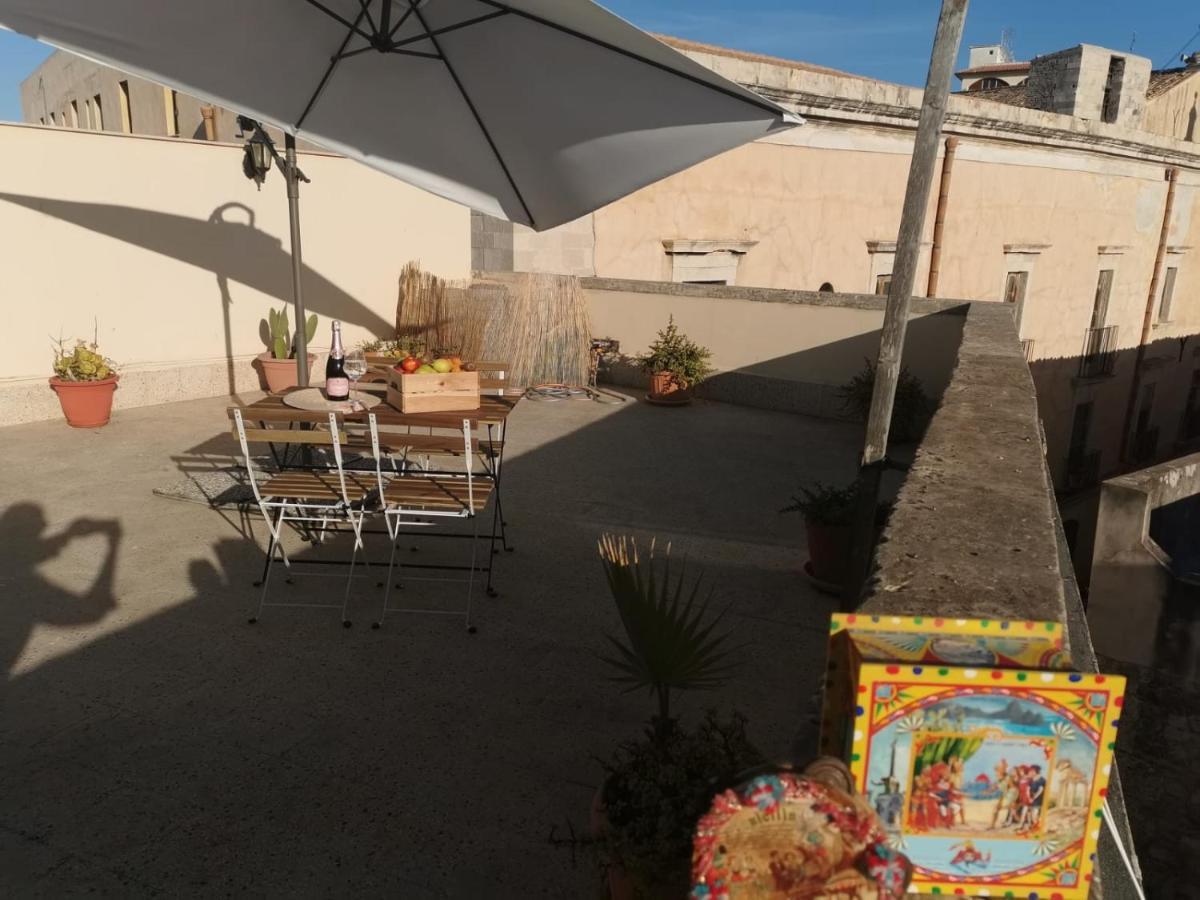 Ortigia Bedda Mia Villa Syracuse Exterior photo